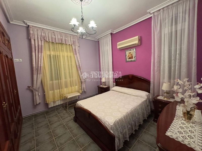 Foto 1f8f350f-7829-414d-aa98-fef380b28609. Masia a Almendralejo