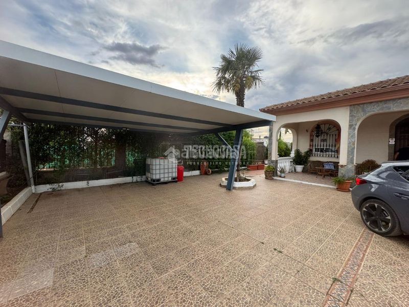 Foto 38c238ed-f97d-4308-94ba-cd26ad1782eb. Masia a Almendralejo