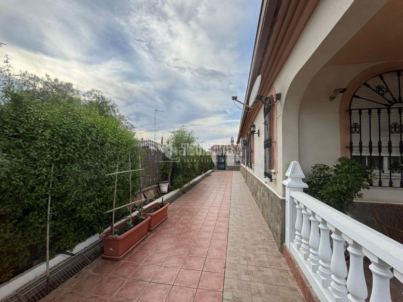 Foto b19263c2-8004-45eb-bb29-1473ae17d4f0. Masia a Almendralejo