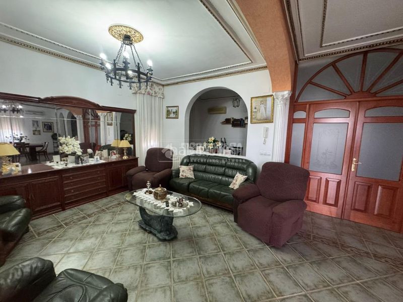 Foto b462780f-03cb-4cab-bfec-c30ca6505b44. Masia a Almendralejo