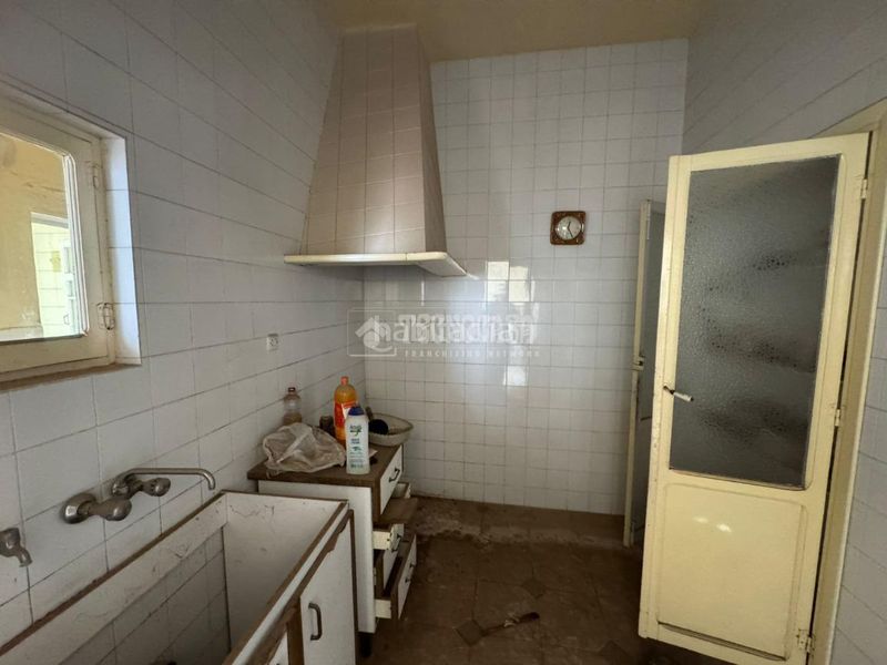 Foto 2022d771-9915-41da-b4ae-9a141df17468. Casa aparellada amb calefacció a Almendralejo