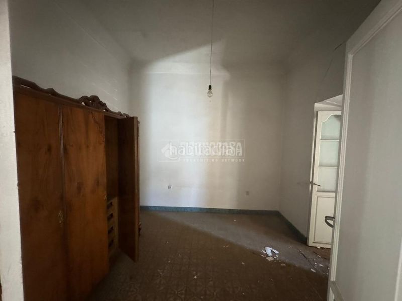 Foto 509d7b61-fe39-429c-936d-2fe57a31126e. Casa aparellada amb calefacció a Almendralejo