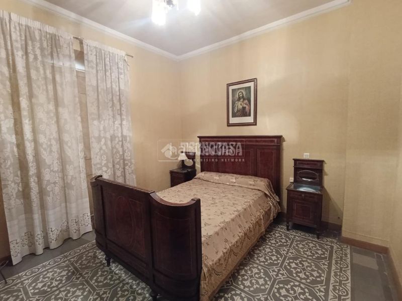 Foto 584e8039-29d0-4c89-a37c-41101d7e3b19. Casa aparellada amb calefacció a Carolina (La)