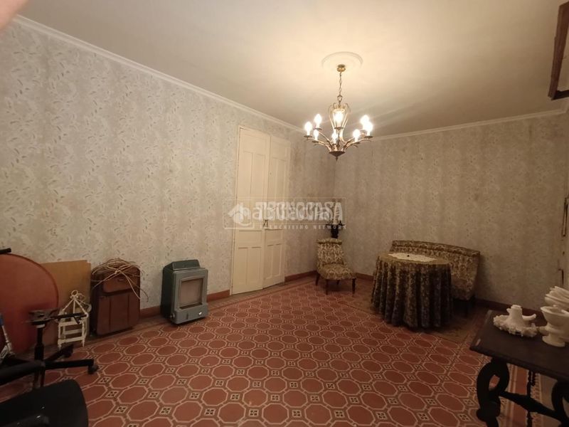 Foto d284daf0-aeef-456a-b13d-55071e90de36. Casa aparellada amb calefacció a Carolina (La)