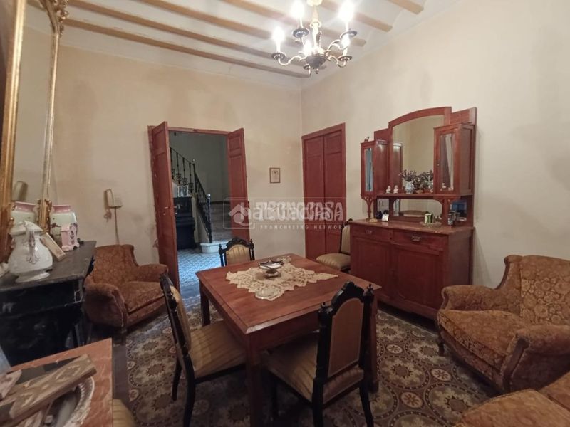 Foto e39b9eae-5c84-4540-b446-bf43ea75a7df. Casa aparellada amb calefacció a Carolina (La)