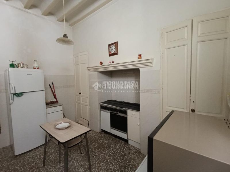 Foto fb2256eb-15b6-4ab2-925f-c68164a871be. Casa aparellada amb calefacció a Carolina (La)