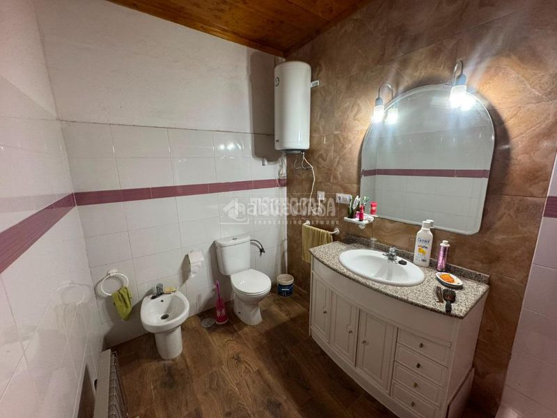 Foto b001237d-4e3b-4303-8f76-a45994f6d8e0. Casa a Almendralejo