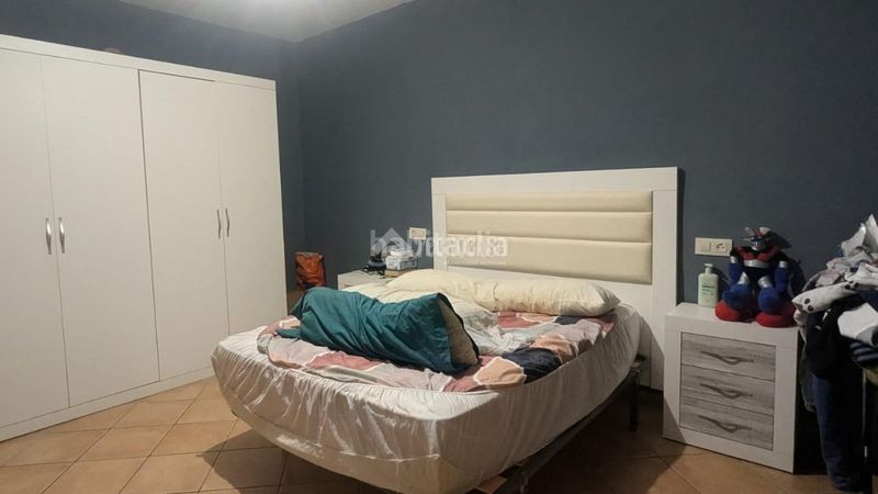 Foto 9cba210d-8228-431b-b268-6fa54cbaa3ea. Casa aparellada a Carolina (La)