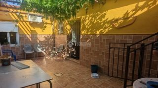Casa bifamiliare in Carolina (La). Casa en venta en la carolina