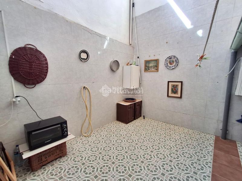 Foto 66899323-5377-4436-acd4-f1d08a853be3. Casa aparellada a Carolina (La)
