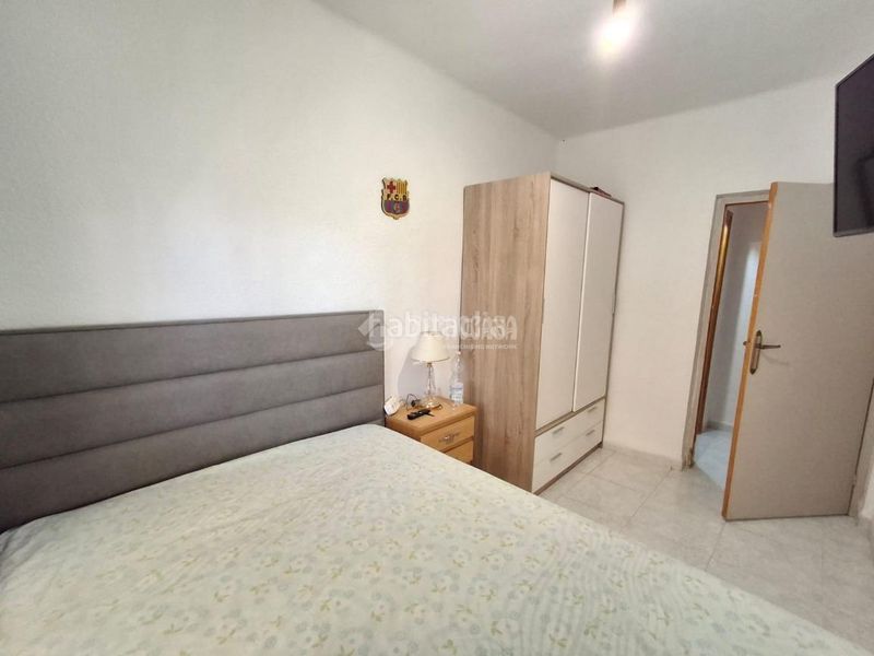 Foto 8ca4613a-9902-4723-9e06-4519ac696d0d. Casa aparellada a Carolina (La)
