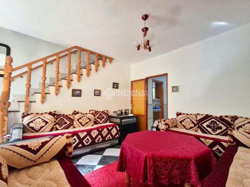 Foto ea0d58e5-7f4c-44a5-a374-4b289cd2e2ca. Casa aparellada a Carolina (La)