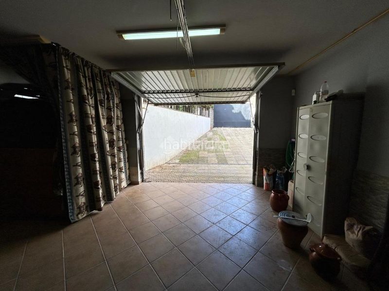 Foto ec11ee0e-44a4-4dff-ab0b-2b2eb41648e7. Casa amb calefacció aparcament a Carolina (La)