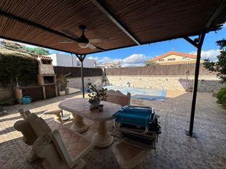 Maison à Carolina (La). Casa en venta en la carolina