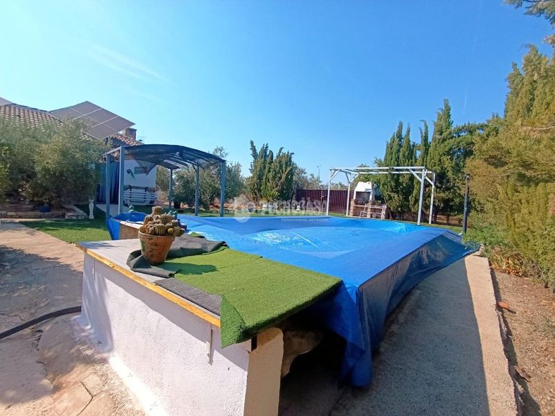 Foto f15278bb-3cdc-48b4-a97a-7638cb587e92. Masia a Vilches