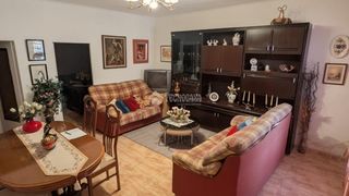 Towny house in Carolina (La). Casa en venta en la carolina