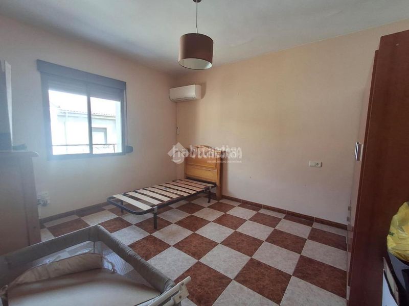 Foto 3ee80cf9-310c-49a4-8577-3c681a3526b4. Casa aparellada a Vilches