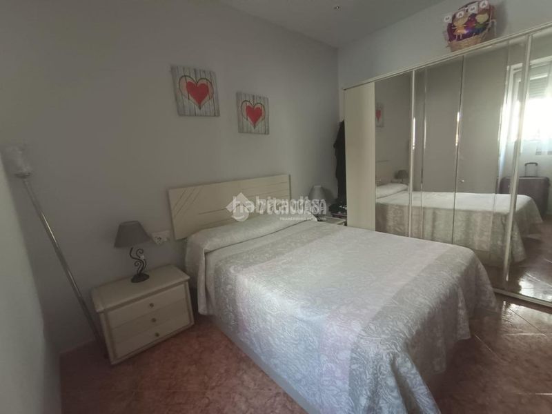 Foto 11489ae6-58fc-45b1-a868-eae0b0b2397c. Casa aparellada amb calefacció a Carolina (La)