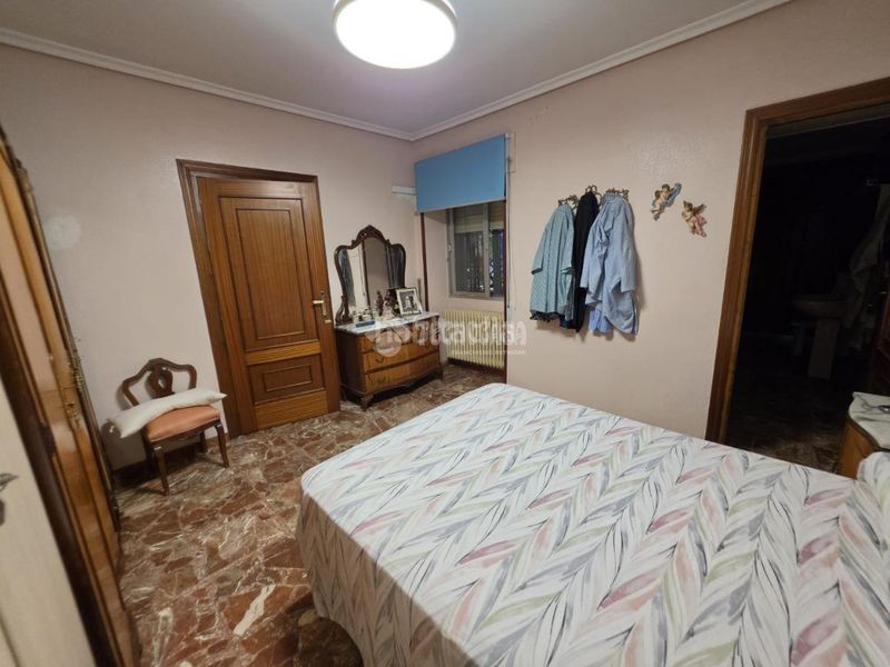 Foto c204361c-b266-403a-9bed-7e8836ea2a10. Casa aparellada amb calefacció a Carolina (La)