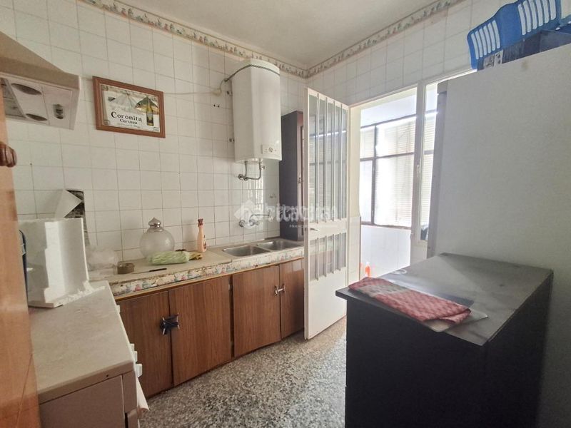 Foto da340d39-d902-43d5-9b6f-293cb50b1635. Casa aparellada a Carolina (La)