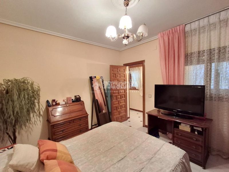 Foto ad34971f-eeef-4ed2-937c-6b59a386967b. Edificio in Carolina (La)