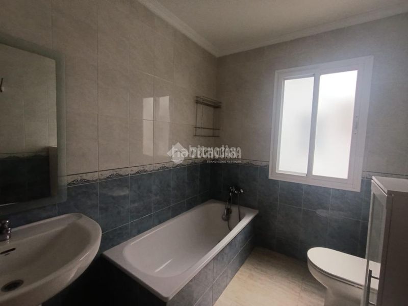 Foto d0269ebb-d030-470b-896a-94b4e59113a2. Pis a Carolina (La)