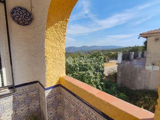 Casa aparellada a Santa Elena. Casa en venta en santa elena