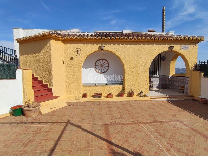 Foto a366f70f-64f8-4dab-9eb7-98c48402ba99. Casa aparellada a Santa Elena