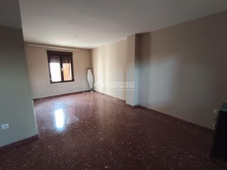 Casa aparellada a Carolina (La). Casa en venta en la carolina