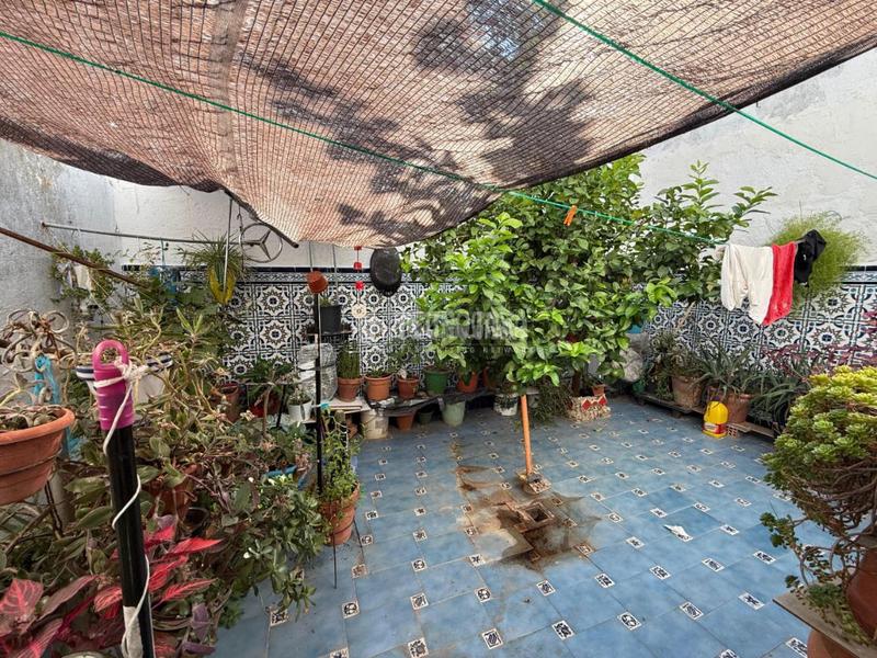 Foto c1375fc8-9186-4239-aa5a-0f7cb93bc0da. Casa pareada casa en venta en la carolina en Carolina (La)