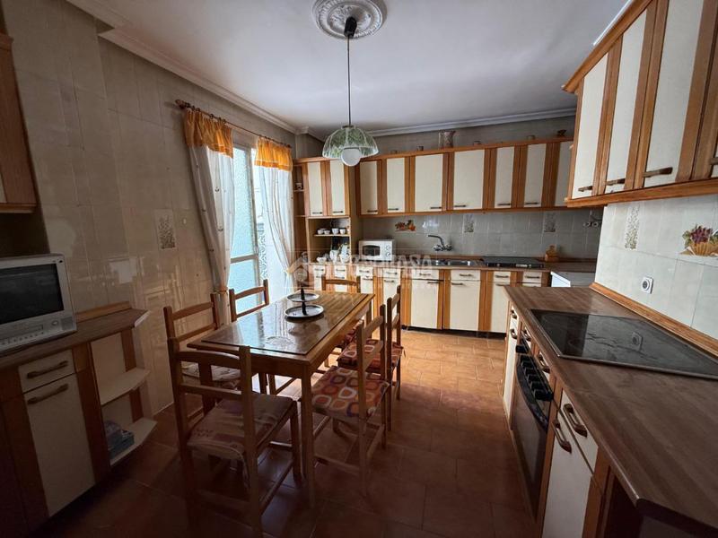 Foto a684a274-5e38-48e6-8c64-ba2f7c3d1537. Piso  en venta en la carolina en Carolina (La)