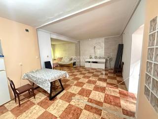 Maison jumelée à Carolina (La). Casa en venta en la carolina