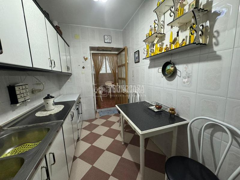 Foto 2d9de069-74d7-4b35-9d2a-ba2ae66af217. Casa  en venta en Vilches