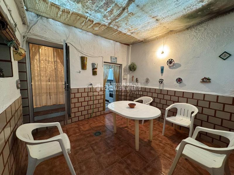 Foto 2e6f7f6e-163a-44c6-b513-bbca94477154. Casa  en venta en Vilches