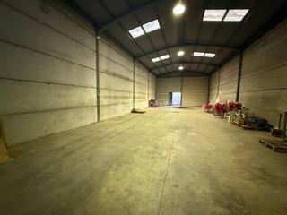 Local Comercial en Vilches. Nave en venta en vilches
