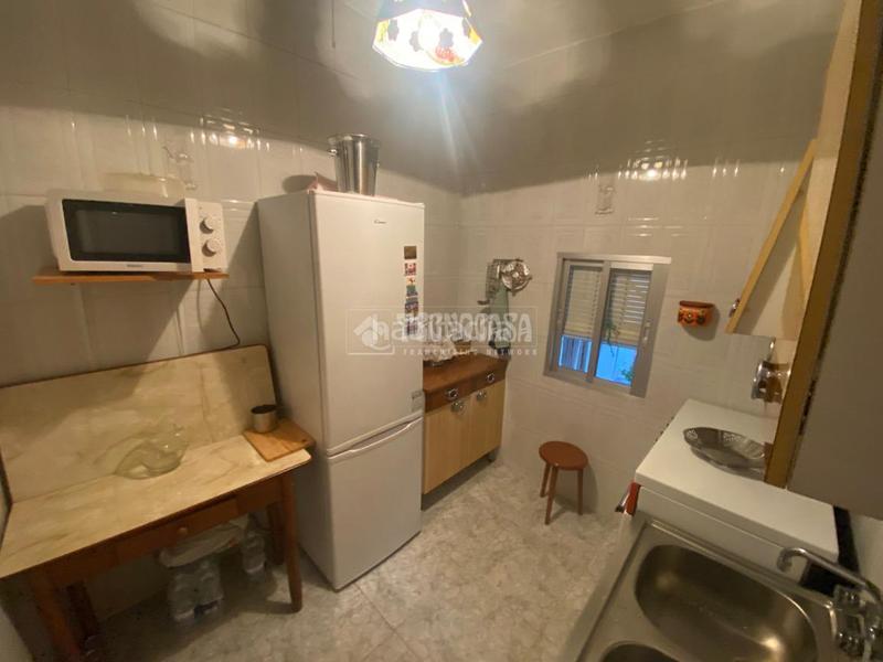 Foto 054a13af-4fbc-4a77-bb9b-625e8eca463a. Casa aparellada a Vilches