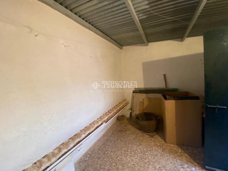 Foto 34662d57-7302-4ce7-9d3a-ff36664ed322. Casa aparellada a Vilches