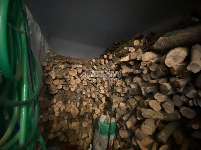 Foto 647d0b93-b52c-4bbf-924a-16a3ada55eda. Casa aparellada a Vilches