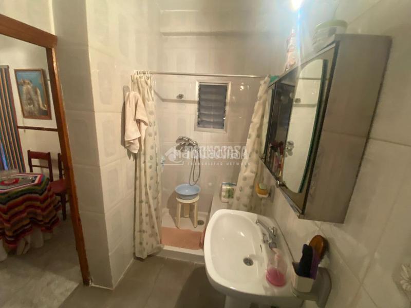 Foto afc5af65-810c-4e81-a41a-a72f3164320b. Casa aparellada a Vilches