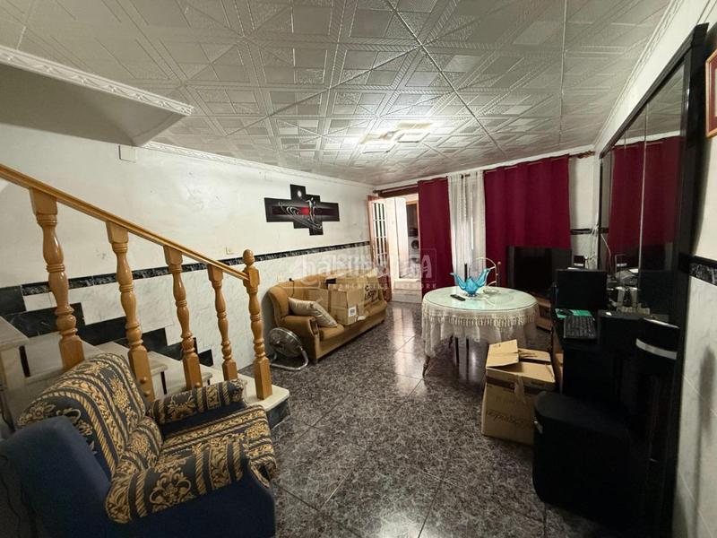 Foto 1d6c0c30-d051-45ce-a454-73e440ddcdb8. Towny house in Carboneros