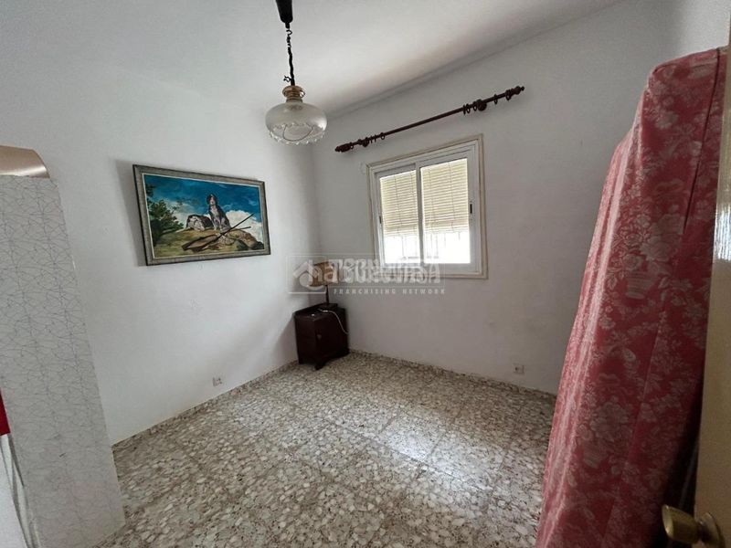 Foto aeb38545-20d9-4f0e-85a1-918800d71f78. Casa aparellada amb calefacció a Carolina (La)