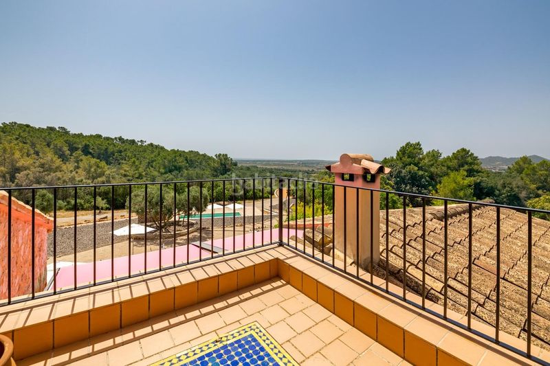 Foto f70f2cf3-274e-441f-97d1-8efacaf4a6d4. Xalet amb piscina a Llucmajor interior Llucmajor