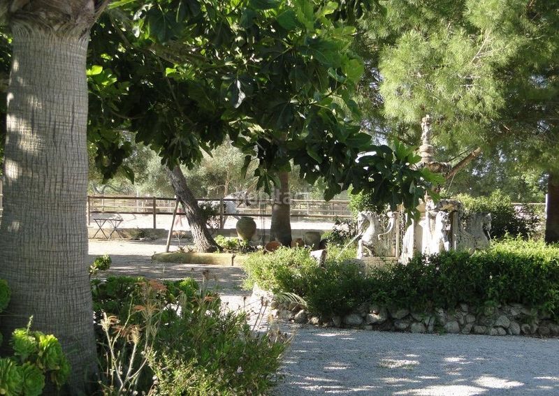 Foto e311558c-d2f5-4b0c-828e-590ca66419b0. Masia amb aparcament piscina a Montuïri