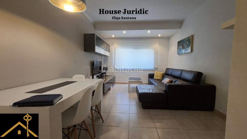 Foto 63cedaed-c29d-4ac8-85dc-56b8046bba4d. Piso  en venta totalmente reformado en plaza antonio machado en Mataró
