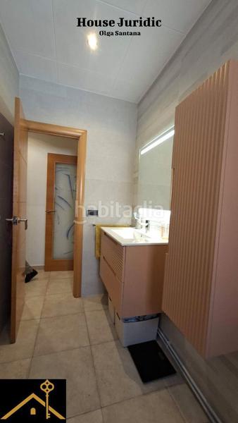 Foto 8214c09e-c7b0-47d4-a44c-8d0465c433fc. Piso  en venta totalmente reformado en plaza antonio machado en Mataró