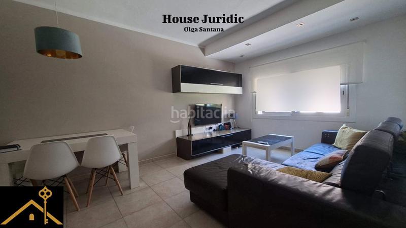 Foto be50ad8d-73c6-497a-aa2d-6a8019556de6. Piso  en venta totalmente reformado en plaza antonio machado en Mataró