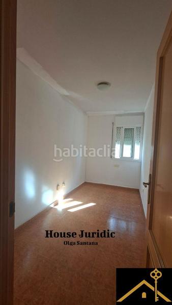 Foto bb9db79a-5343-436c-85e5-38601543d394. Piso  en venta en calle del pintor joan carles panyó en Mataró