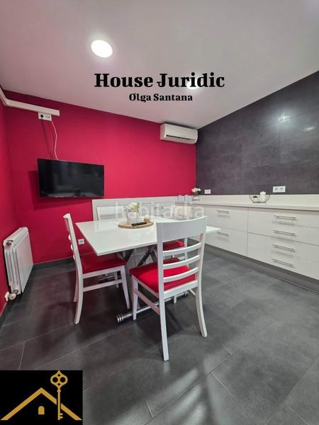 Foto 9589968b-8422-4f21-86c7-466727190ed5. Casa adossada amb calefacció a Camí de la Serra Mataró