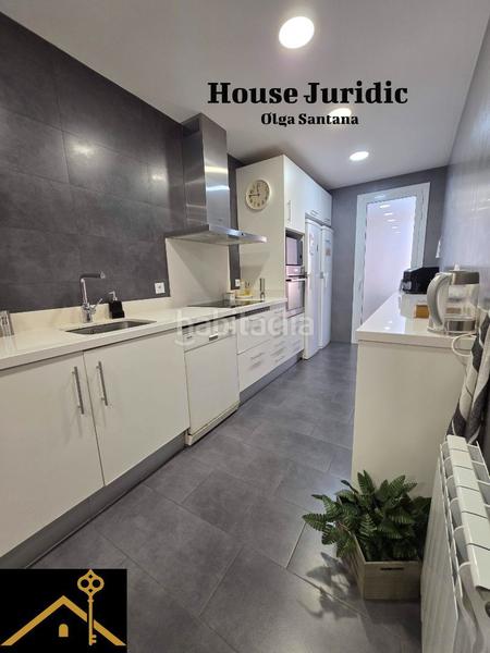 Foto c2429ccf-f751-4f81-8b10-c05cce5af7ee. Casa adossada amb calefacció a Camí de la Serra Mataró