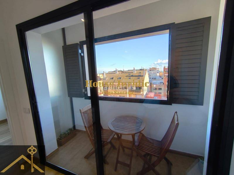 Foto 58694643-312a-4891-b720-6ae70000f871. Flat in Guinardó Barcelona